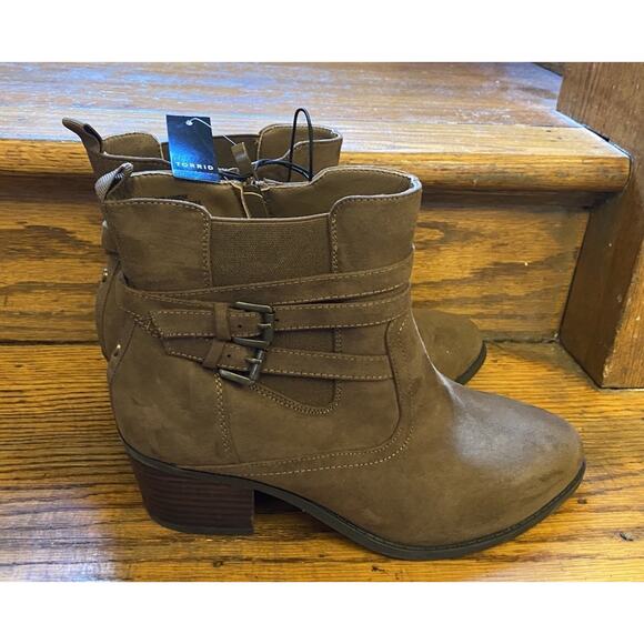 NWT Torrid Bootie Ankle Boots Women’s 9.5 Brown Suede Feel - Picture 1 of 8